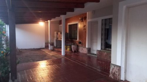 Casa Con Departamento Venta Barrio Los Platanos Zona Los Naranjos El Trebol