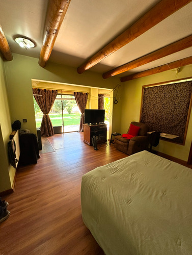 Camino A Lonquén- Av Calera De Tango/condominio Cerrado- 4