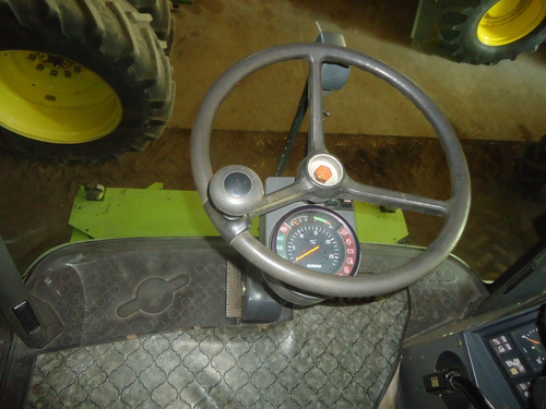 Imagen 5 de 13 de Vdo Cosechadora Claas 350 Mega 25 Pies 4x4 Excelente Estado.