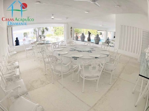 Imagen 4 de 14 de Cad Casa Ingrid. 3 Albercas. Jacuzzi Exterior, Dos Palapas
