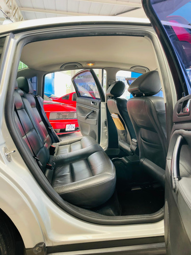 Volkswagen Passat Vr5
