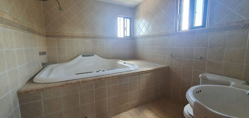 Estrena Tu Casa En Excelente Zona De Culiacán Vc.