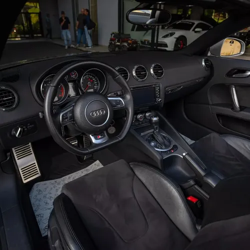 Audi TT roadster 2.0