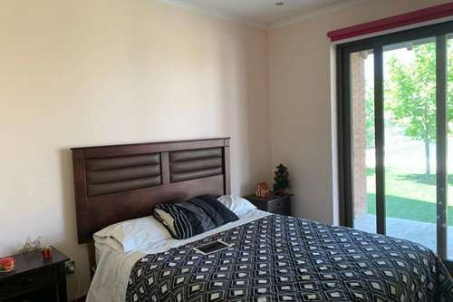 Excelente Casa De Estilo Inglés- Cancha De Golf