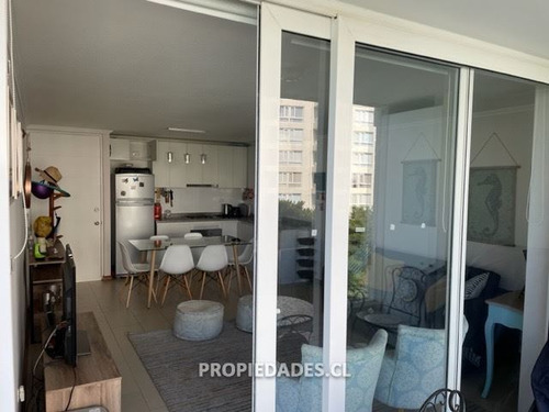 Imagen 2 de 18 de Departamento En Venta De 2 Dorm. En Papudo