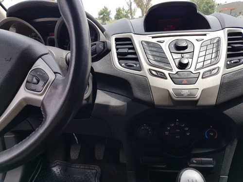Ford Fiesta Kinetic Design 1.6 Titanium Cingolani