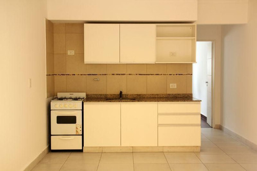 Ph 2 Ambientes Con Patio Y Cochera