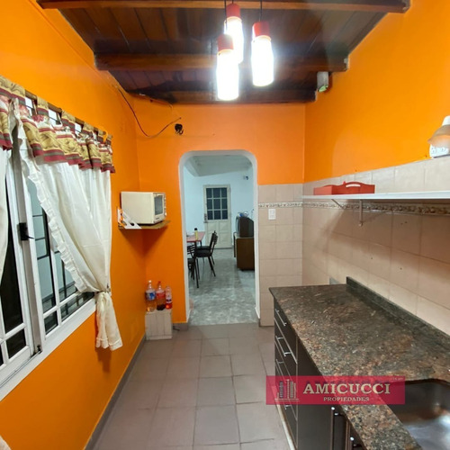Casa 3 Ambientes. En Caseros. Apto Credito!! Nuevo Precio!!!