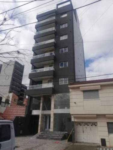Imagen 1 de 14 de Departamento Semipiso Al Frente De 2 Ambientes A Estrenar, 4 Piso, 57 M2. Lanus Centro.