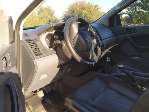 Imagen 7 de 12 de Ford Ranger (l12) 2.2 Tdi C/d 4x4 Xl Safety 2013