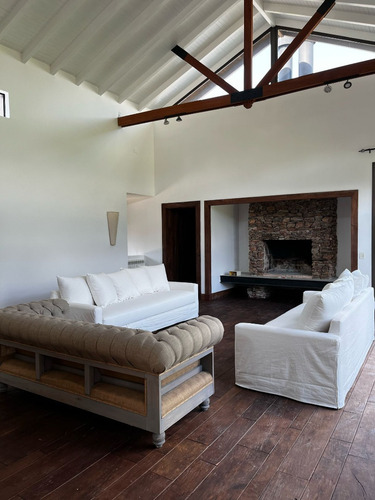 Casa En Venta Buenos Aires Golf