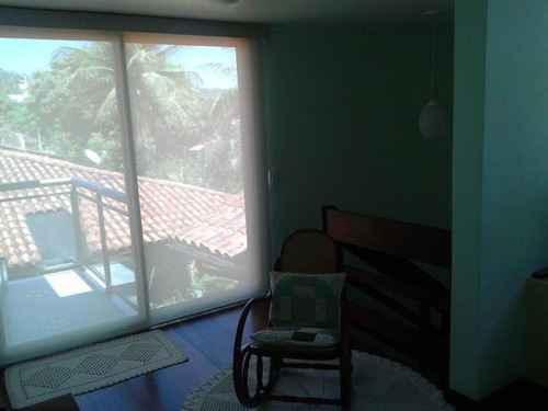 Imagem 7 de 30 de Casa Duplex, Em Condomínio, Estilo Colonial, Centro De Terreno, 04 Qts/02 Suítes/03 Vagas, 300 M², R$ 1.280.000,00 - Maria Paula - Niterói/rj - Ca20261