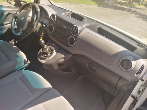 Arriendo Furgón Diesel - Peugeot Partner