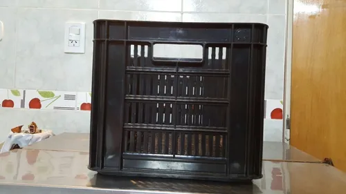 Cajón Bidonero Plástico Apilable Medidas 55x36x31