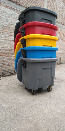 Imagen 5 de 7 de Contenedor De Residuos - Basura De 1100 Litros - 4 Ruedas