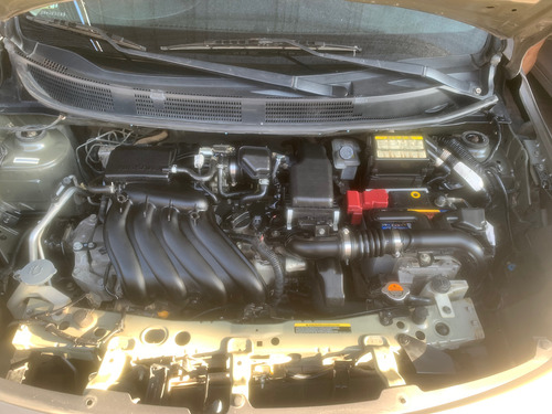 Nissan Versa 1.6 Exclusive At