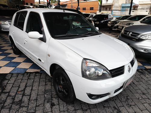 Renault Clio 1.0 16v Privilège Hi-flex 5p