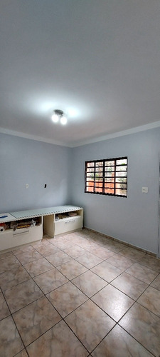 Imagem 3 de 30 de Casa 200m2 Construídos + Terreno 5/25. Suzano Sp, Fácil Acesso