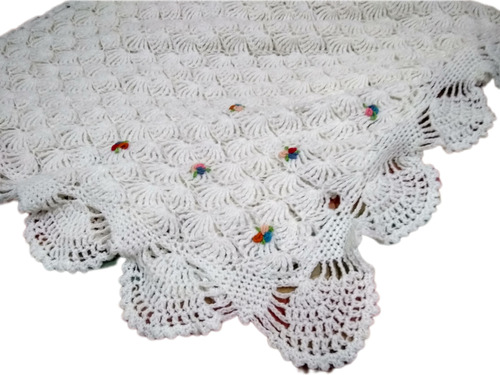 Mantilla De Bebe Tejido A Mano Crochet. Manta Lana 120x120