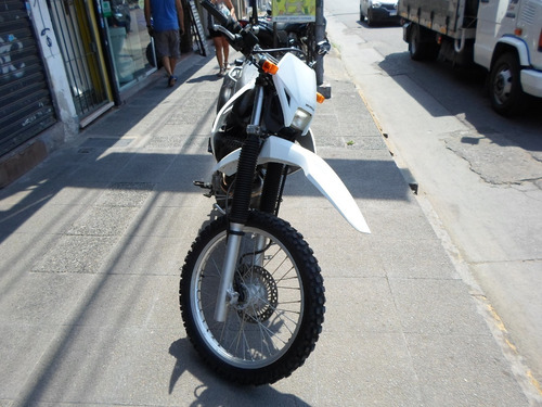 Imagen 2 de 8 de Honda Xr 250 Tornado Muy Bueno Motos March