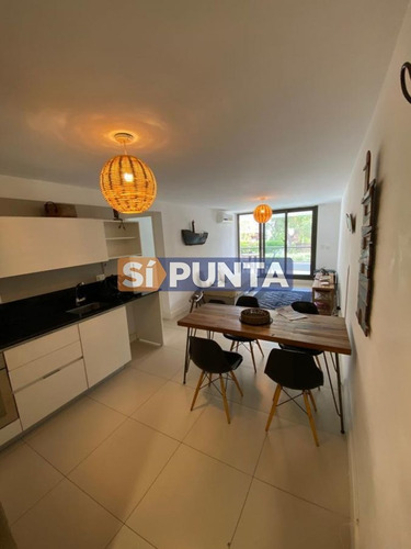 Imagen 3 de 9 de Apartamento A La Venta