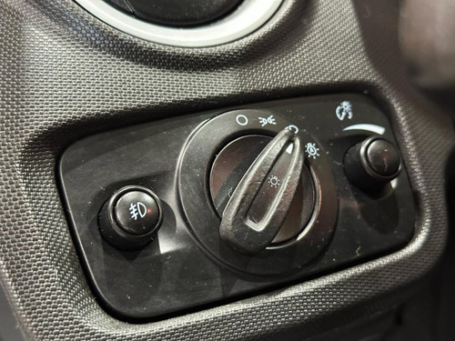Ford Fiesta 1.6 TI-VCT FLEX TITANIUM POWERSHIFT