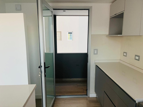 Departamento En Venta 2 Ambientes Quilmes Centro, Con Cochera