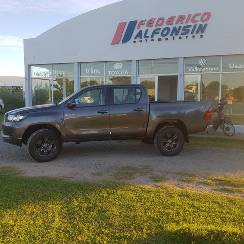 Toyota Hilux Sr 4x4 0km 2021
