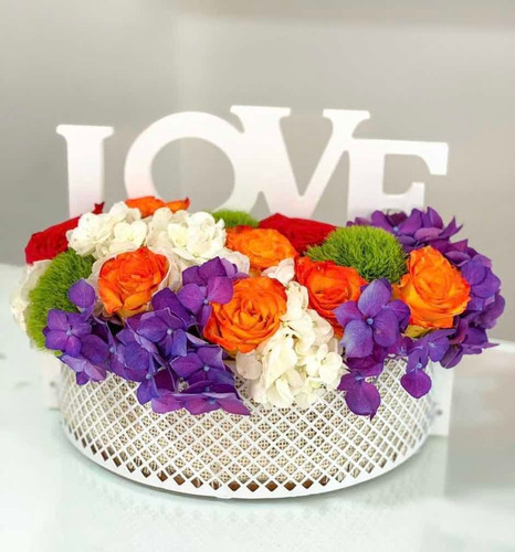 Imagen 4 de 5 de Has Tus Arreglos De Flores Y Vinos En @sorpresitas_katy