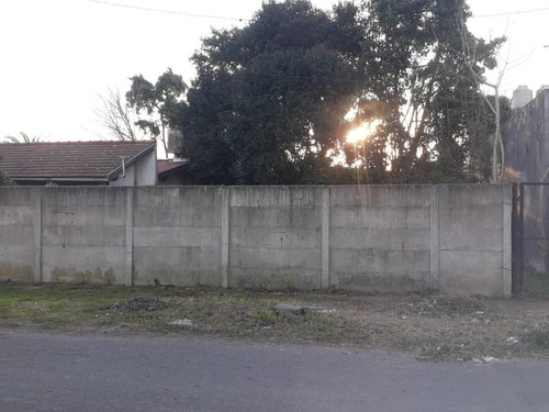 Terreno  En Venta Ubicado En Platanos, Berazategui, G.b.a. Zona Sur