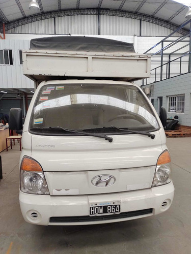 Imagen 2 de 10 de Hyundai H100 2008 2.6 Truck Con Caja+aa