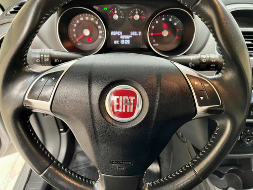 Imagen 14 de 25 de Fiat Punto Essense 1.6 16v Full Año 2014 Oscar Automotores