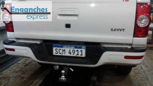 Imagen 9 de 12 de Enganches Hilux Np300 Oroch Creta Sportage Captiva Tucson