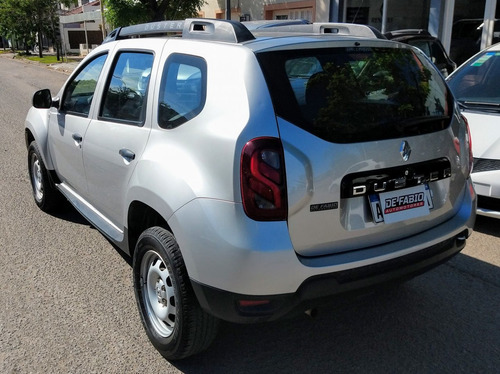 Imagen 3 de 5 de Renault Duster 1.6 Ph2 4x2 Expression 110cv 2017