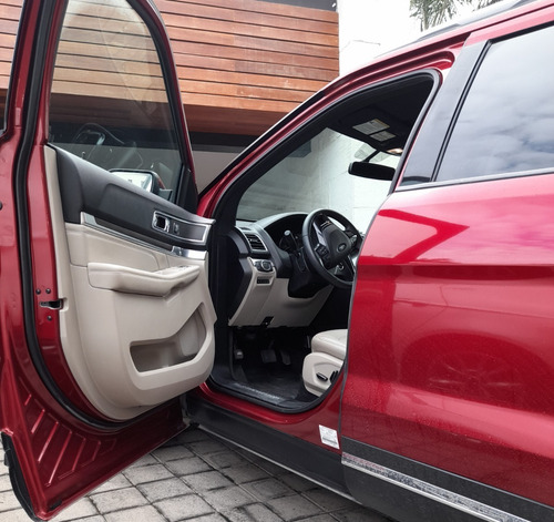 Imagen 9 de 15 de Ford Explorer 2018 Limited Fwd Color Rojo Rubí Int Piel