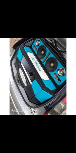 Imagen 2 de 12 de Cajones Y Empotrado De Sonido Para Carros