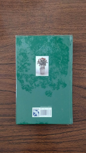 Libro - Extraños Peregrinos: Doce Cuentos - Gabriel García (Usado)