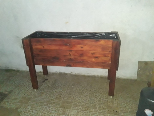 Imagen 3 de 8 de Mesa De Cultivo