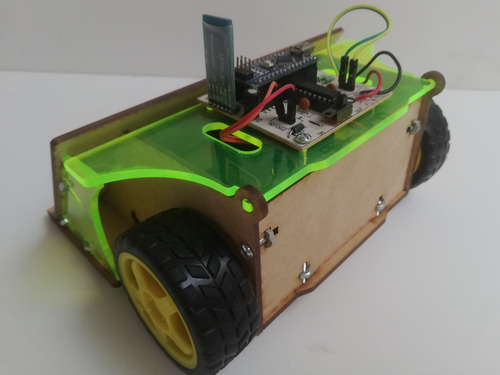 Robot De Sumo Bluetooth (Usado)