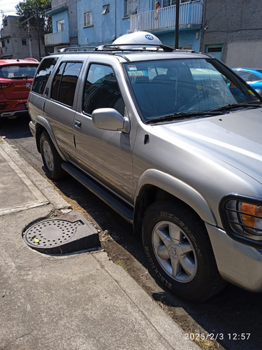 Nissan Pathfinder Le Ee Piel Aa 4x4 At