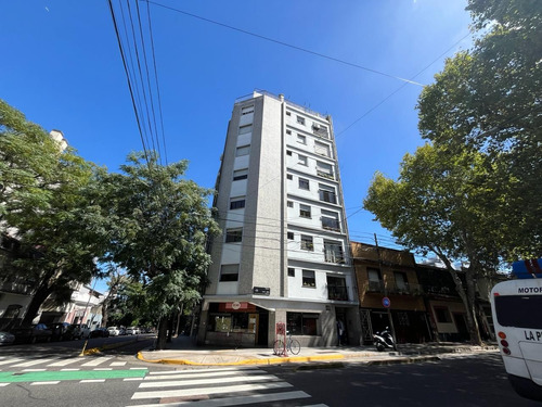 Departamento En Venta En Parque Patricios