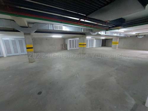 Se Vende Apartamento En Country Club Ccs Pm 2325370