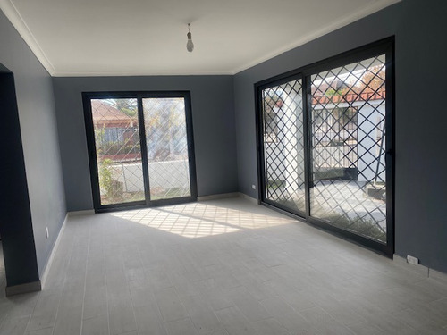 Casa Esquina Remodelada Barrio Tranquilo