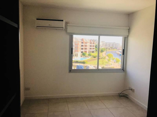 Imagen 19 de 26 de Divino Departamento En Venta Con Renta, Islas Del Canal, Ribera
