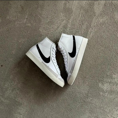 Blazer Mid 77 Nike 26mx