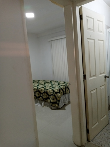 Imagen 11 de 15 de Se Alquila Apartamento Urb Alto Prado Al01-1487zn-ajim