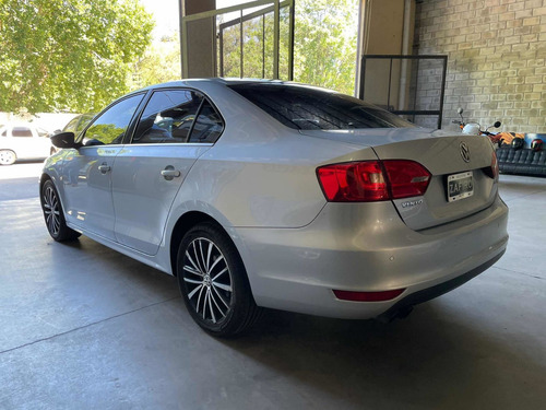 Imagen 9 de 14 de Volkswagen Vento 2014 2.0 Sportline Tsi 200cv Bi-xenon Dsg