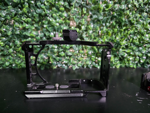 Smallrig Para Camara Sony A6400 Y Accesorios Extras (Usado)