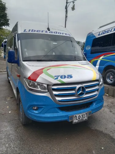 Vendo Buseta Mercedes Benz Sprinter 515 Modelo 2024 Excelent
