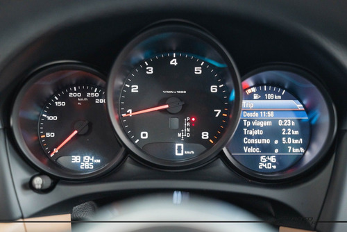 Porsche Macan 2.0 Turbo